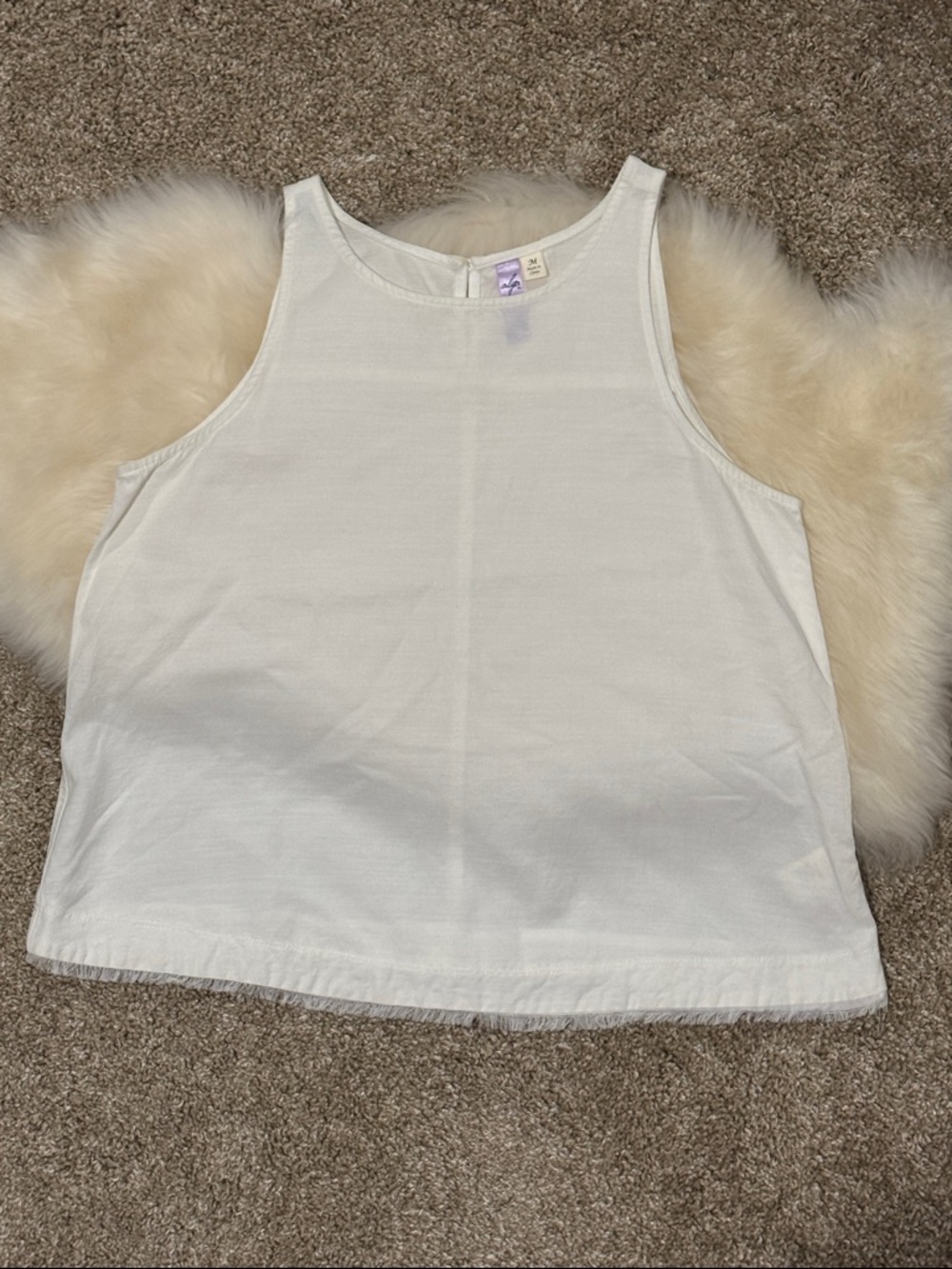 Alya Francesca’s White Sleeveless Fringe Cotton Blend Tank Top Size M